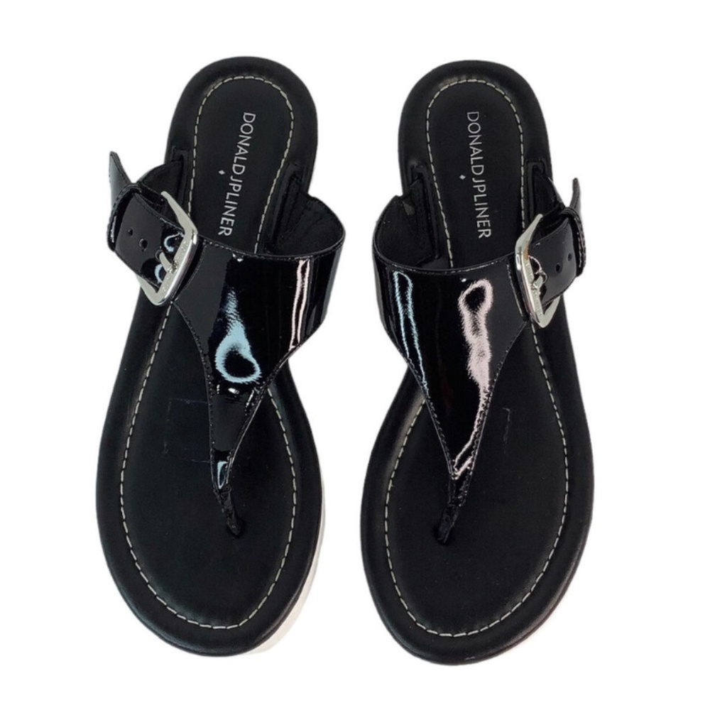 Donald J. Pliner Black Patent Leather Thong W/Buckle Sz 6.5